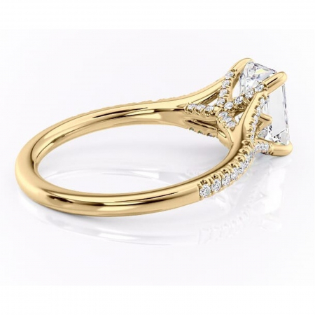Inel de logodnă Skye din aur Galben 18kt cu moissanite tăietură radiantă – Montură pavé rafinată pentru profil înalt | Personalizează și configurează gratuit online [2]
