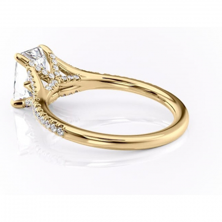 Inel de logodnă Skye din aur Galben 18kt cu moissanite tăietură radiantă – Montură pavé rafinată pentru profil înalt | Personalizează și configurează gratuit online [4]