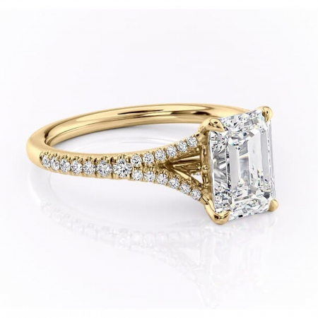 Aur galben - Inel de logodnă Skye din aur Galben 18kt cu moissanite tăietură smarald – Montură pavé rafinată pentru profil înalt | Personalizează și configurează gratuit online