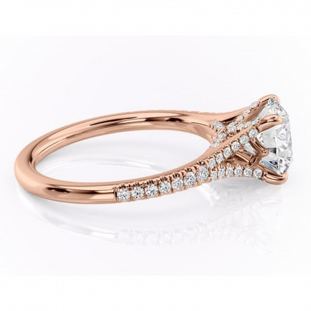 Inel de logodnă Skye din aur Rose 14kt cu moissanite tăietură rotundă – Montură pavé rafinată pentru profil înalt | Personalizează și configurează gratuit online [1]