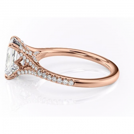 Inel de logodnă Skye din aur Rose 14kt cu moissanite tăietură smarald – Montură pavé rafinată pentru profil înalt | Personalizează și configurează gratuit online [5]