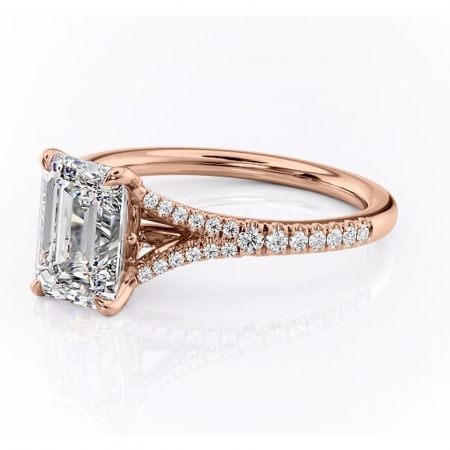 Inel de logodnă Skye din aur Rose 14kt cu moissanite tăietură smarald – Montură pavé rafinată pentru profil înalt | Personalizează și configurează gratuit online [6]