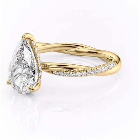 Inel de logodnă Sorrel din aur Galben 18kt cu moissanite tăietură pară – Montură pavé rafinată pentru profil înalt | Personalizează și configurează gratuit online [6]