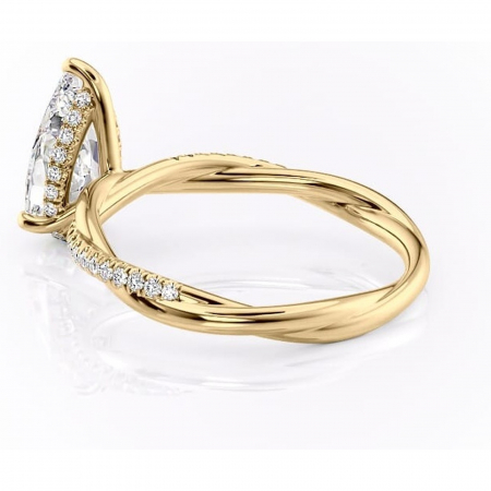 Inel de logodnă Sorrel din aur Galben 18kt cu moissanite tăietură pară – Montură pavé rafinată pentru profil înalt | Personalizează și configurează gratuit online [4]