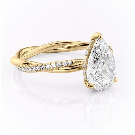 Aur galben - Inel de logodnă Sorrel din aur Galben 18kt cu moissanite tăietură pară – Montură pavé rafinată pentru profil înalt | Personalizează și configurează gratuit online