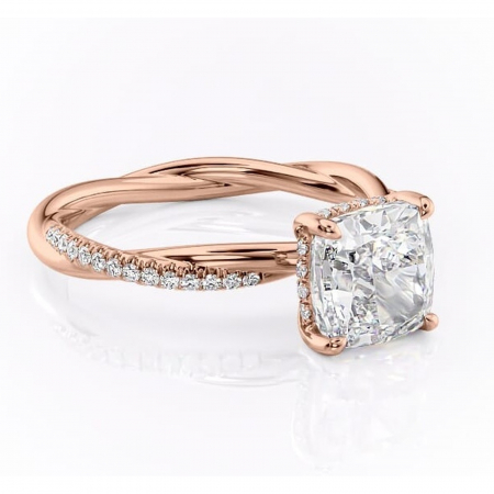 Pernă - Inel de logodnă Sorrel din aur Rose 18kt cu moissanite tăietură pernă – Montură pavé rafinată pentru profil înalt | Personalizează și configurează gratuit online