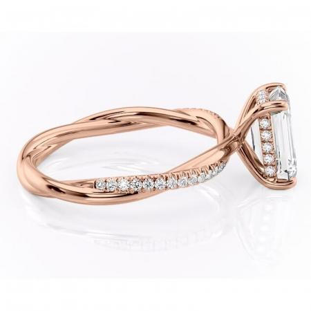 Inel de logodnă Sorrel din aur Rose 14kt cu moissanite tăietură smarald – Montură pavé rafinată pentru profil înalt | Personalizează și configurează gratuit online [1]