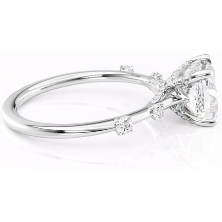 Inel de logodnă Talia din aur Alb 14kt cu moissanite tăietură pernă – Pietre laterale rafinată pentru profil înalt | Personalizează și configurează gratuit online [1]