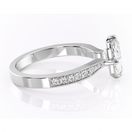 Inel de logodnă Thalia din aur Alb 14kt cu moissanite tăietură radiantă – Montură pavé rafinată pentru profil mediu | Personalizează și configurează gratuit online [1]