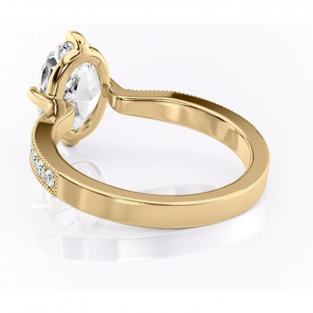 Inel de logodnă Thalia din aur Galben 18kt cu moissanite tăietură ovală – Montură pavé rafinată pentru profil mediu | Personalizează și configurează gratuit online [3]