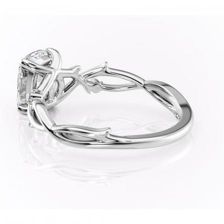 Inel de logodnă Thalina din aur Alb 14kt cu moissanite tăietură pernă – Solitar rafinată pentru profil mediu | Personalizează și configurează gratuit online [4]