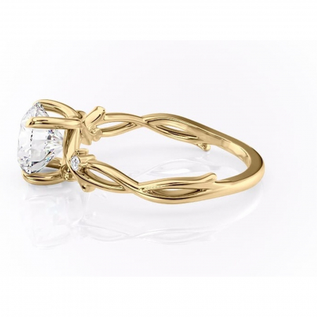 Inel de logodnă Thalina din aur Galben 14kt cu moissanite tăietură rotundă – Solitar rafinată pentru profil mediu | Personalizează și configurează gratuit online [5]