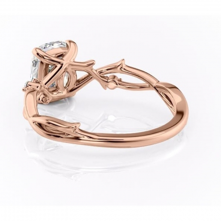 Inel de logodnă Thalina din aur Rose 14kt cu moissanite tăietură pernă – Solitar rafinată pentru profil mediu | Personalizează și configurează gratuit online [3]