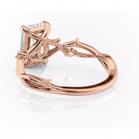 Inel de logodnă Thalina din aur Rose 18kt cu moissanite tăietură smarald – Solitar rafinată pentru profil mediu | Personalizează și configurează gratuit online [3]