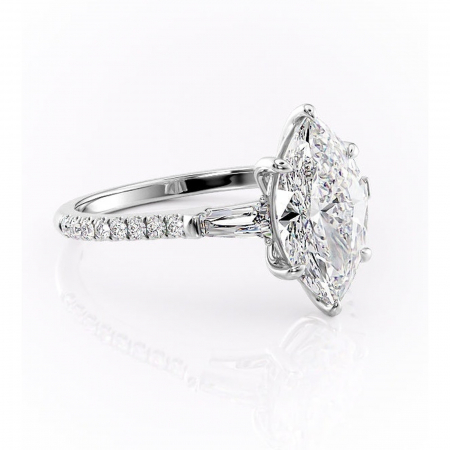 Marquise - Inel de logodnă Theodora din aur Alb 14kt cu moissanite tăietură marquise – Montură cu trei pietre rafinată pentru profil înalt | Personalizează și configurează gratuit online