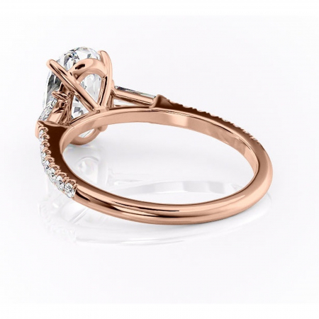 Inel de logodnă Theodora din aur Rose 14kt cu moissanite tăietură ovală – Montură cu trei pietre rafinată pentru profil înalt | Personalizează și configurează gratuit online [3]