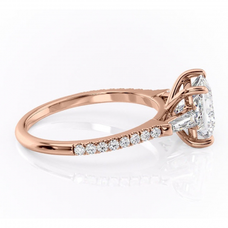 Inel de logodnă Theodora din aur Rose 18kt cu moissanite tăietură princess – Montură cu trei pietre rafinată pentru profil înalt | Personalizează și configurează gratuit online [1]