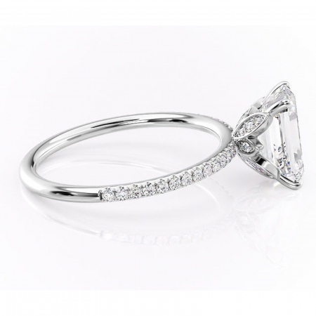 Inel de logodnă Topaz din aur Alb 14kt cu moissanite tăietură smarald – Montură pavé rafinată pentru profil înalt | Personalizează și configurează gratuit online [1]