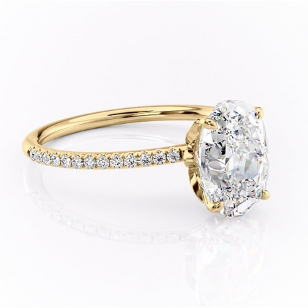 Aur galben - Inel de logodnă Topaz din aur Galben 18kt cu moissanite tăietură ovală – Montură pavé rafinată pentru profil înalt | Personalizează și configurează gratuit online