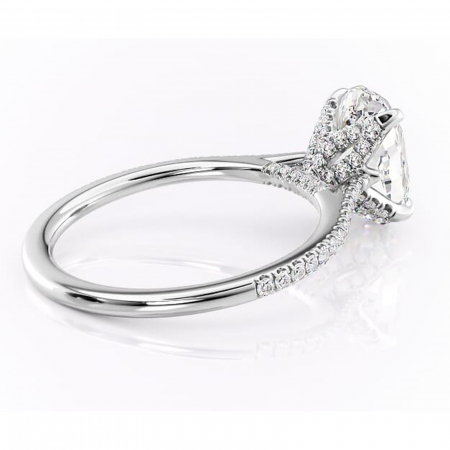 Inel de logodnă Tove din aur Alb 14kt cu moissanite tăietură ovală – Montură pavé rafinată pentru profil înalt | Personalizează și configurează gratuit online [2]