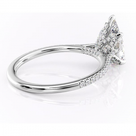 Inel de logodnă Tove din aur Alb 14kt cu moissanite tăietură pară – Montură pavé rafinată pentru profil înalt | Personalizează și configurează gratuit online [2]