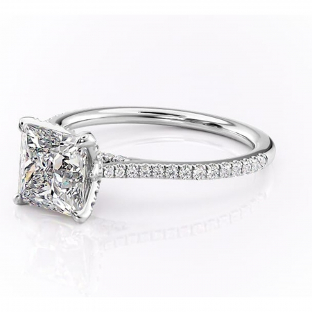 Inel de logodnă Tove din aur Alb 14kt cu moissanite tăietură princess – Montură pavé rafinată pentru profil înalt | Personalizează și configurează gratuit online [6]