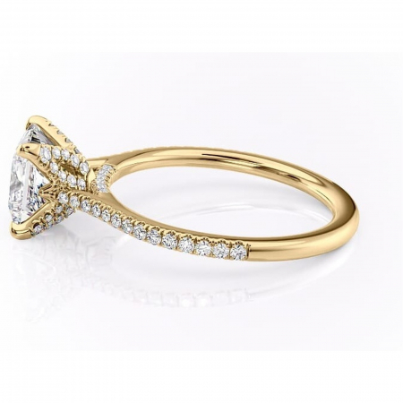 Inel de logodnă Tove din aur Galben 14kt cu moissanite tăietură princess – Montură pavé rafinată pentru profil înalt | Personalizează și configurează gratuit online [5]