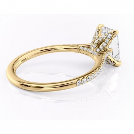 Inel de logodnă Tove din aur Galben 14kt cu moissanite tăietură radiantă – Montură pavé rafinată pentru profil înalt | Personalizează și configurează gratuit online [2]