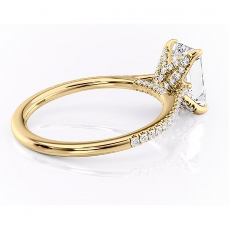 Inel de logodnă Tove din aur Galben 14kt cu moissanite tăietură smarald – Montură pavé rafinată pentru profil înalt | Personalizează și configurează gratuit online [2]