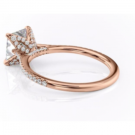 Inel de logodnă Tove din aur Rose 18kt cu moissanite tăietură princess – Montură pavé rafinată pentru profil înalt | Personalizează și configurează gratuit online [4]