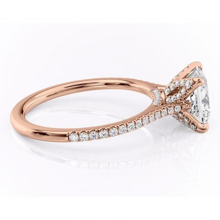 Inel de logodnă Tove din aur Rose 18kt cu moissanite tăietură princess – Montură pavé rafinată pentru profil înalt | Personalizează și configurează gratuit online [1]