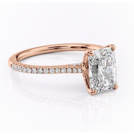 18K - Inel de logodnă Tove din aur Rose 18kt cu moissanite tăietură radiantă – Montură pavé rafinată pentru profil înalt | Personalizează și configurează gratuit online