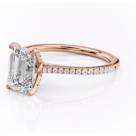 Inel de logodnă Tove din aur Rose 14kt cu moissanite tăietură smarald – Montură pavé rafinată pentru profil înalt | Personalizează și configurează gratuit online [6]