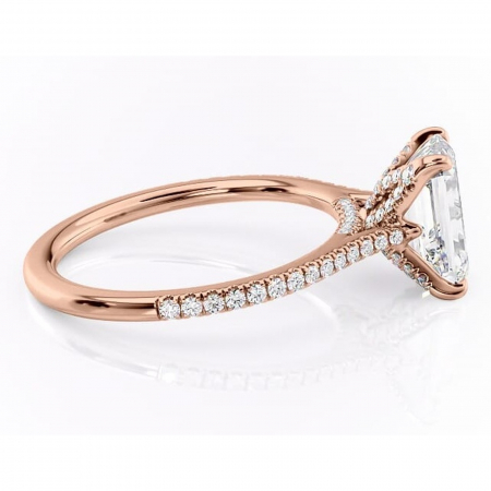 Inel de logodnă Tove din aur Rose 14kt cu moissanite tăietură smarald – Montură pavé rafinată pentru profil înalt | Personalizează și configurează gratuit online [1]