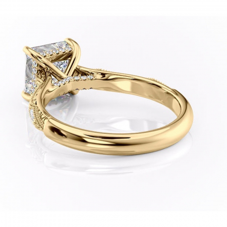 Inel de logodnă Vespera din aur Galben 14kt cu moissanite tăietură princess – Pietre laterale rafinată pentru profil înalt | Personalizează și configurează gratuit online [3]