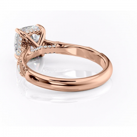 Inel de logodnă Vespera din aur Rose 14kt cu moissanite tăietură pernă – Pietre laterale rafinată pentru profil înalt | Personalizează și configurează gratuit online [3]