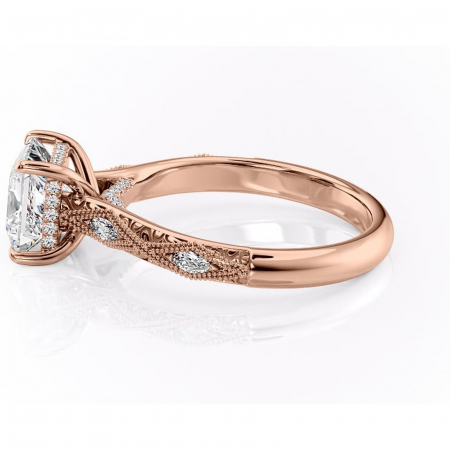 Inel de logodnă Vespera din aur Rose 18kt cu moissanite tăietură princess – Pietre laterale rafinată pentru profil înalt | Personalizează și configurează gratuit online [5]