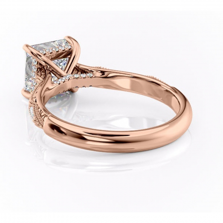 Inel de logodnă Vespera din aur Rose 18kt cu moissanite tăietură princess – Pietre laterale rafinată pentru profil înalt | Personalizează și configurează gratuit online [3]