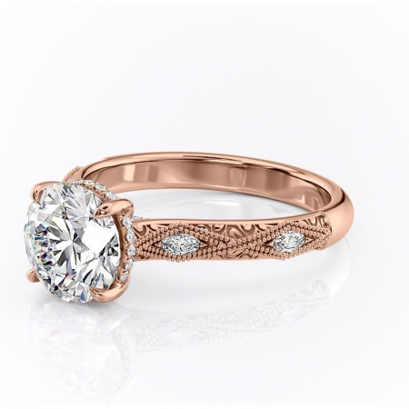 Inel de logodnă Vespera din aur Rose 14kt cu moissanite tăietură rotundă – Pietre laterale rafinată pentru profil înalt | Personalizează și configurează gratuit online [6]