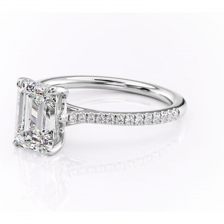 Inel de logodnă Victoria din aur Alb 14kt cu moissanite tăietură smarald – Montură pavé rafinată pentru profil mediu | Personalizează și configurează gratuit online [6]