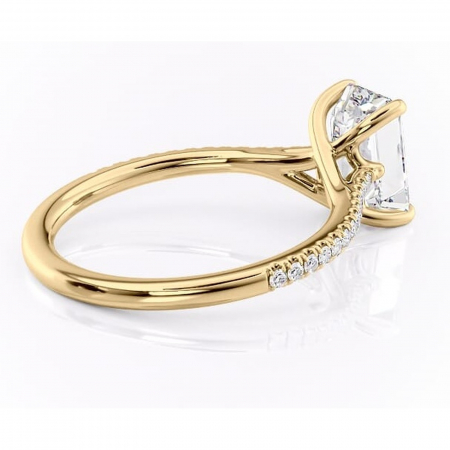 Inel de logodnă Victoria din aur Galben 14kt cu moissanite tăietură smarald – Montură pavé rafinată pentru profil mediu | Personalizează și configurează gratuit online [2]