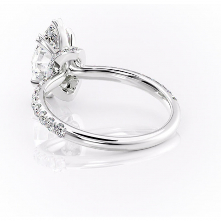 Inel de logodnă Vivienne din aur Alb 14kt cu moissanite tăietură marquise – Montură pavé rafinată pentru profil înalt | Personalizează și configurează gratuit online [3]