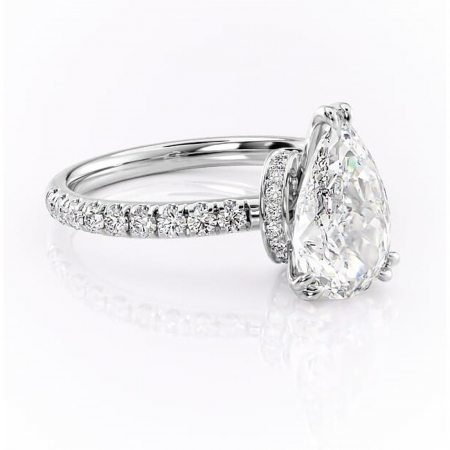 Pară - Inel de logodnă Vivienne din aur Alb 14kt cu moissanite tăietură pară – Montură pavé rafinată pentru profil înalt | Personalizează și configurează gratuit online
