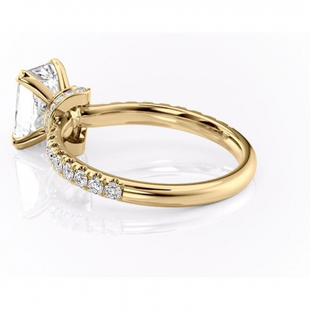 Inel de logodnă Vivienne din aur Galben 14kt cu moissanite tăietură radiantă – Montură pavé rafinată pentru profil înalt | Personalizează și configurează gratuit online [4]