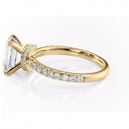 Inel de logodnă Vivienne din aur Galben 14kt cu moissanite tăietură smarald – Montură pavé rafinată pentru profil înalt | Personalizează și configurează gratuit online [5]