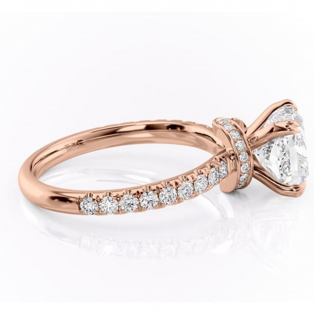 Inel de logodnă Vivienne din aur Rose 18kt cu moissanite tăietură pernă – Montură pavé rafinată pentru profil înalt | Personalizează și configurează gratuit online [1]