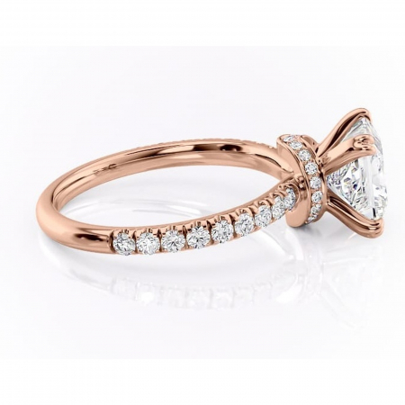 Inel de logodnă Vivienne din aur Rose 14kt cu moissanite tăietură princess – Montură pavé rafinată pentru profil înalt | Personalizează și configurează gratuit online [1]