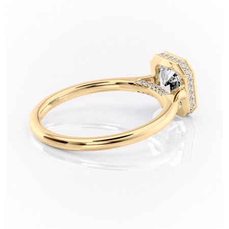 Inel de logodnă Wisteria din aur Galben 18kt cu moissanite tăietură asscher – Solitar rafinată pentru profil înalt | Personalizează și configurează gratuit online [2]