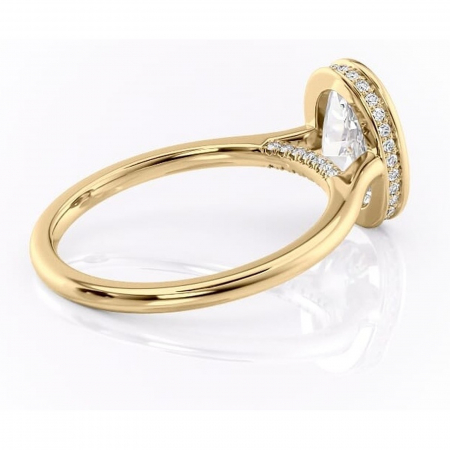 Inel de logodnă Wisteria din aur Galben 14kt cu moissanite tăietură ovală – Solitar rafinată pentru profil înalt | Personalizează și configurează gratuit online [2]