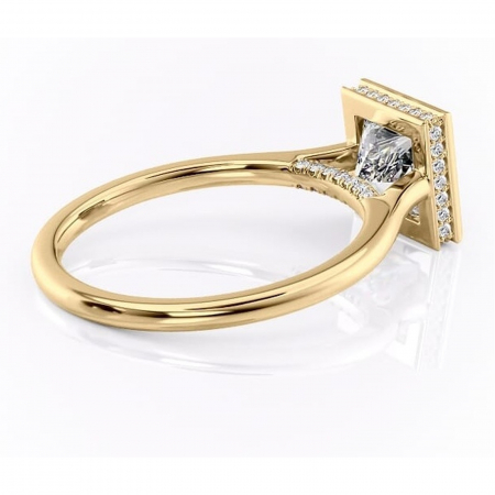 Inel de logodnă Wisteria din aur Galben 14kt cu moissanite tăietură princess – Solitar rafinată pentru profil înalt | Personalizează și configurează gratuit online [2]